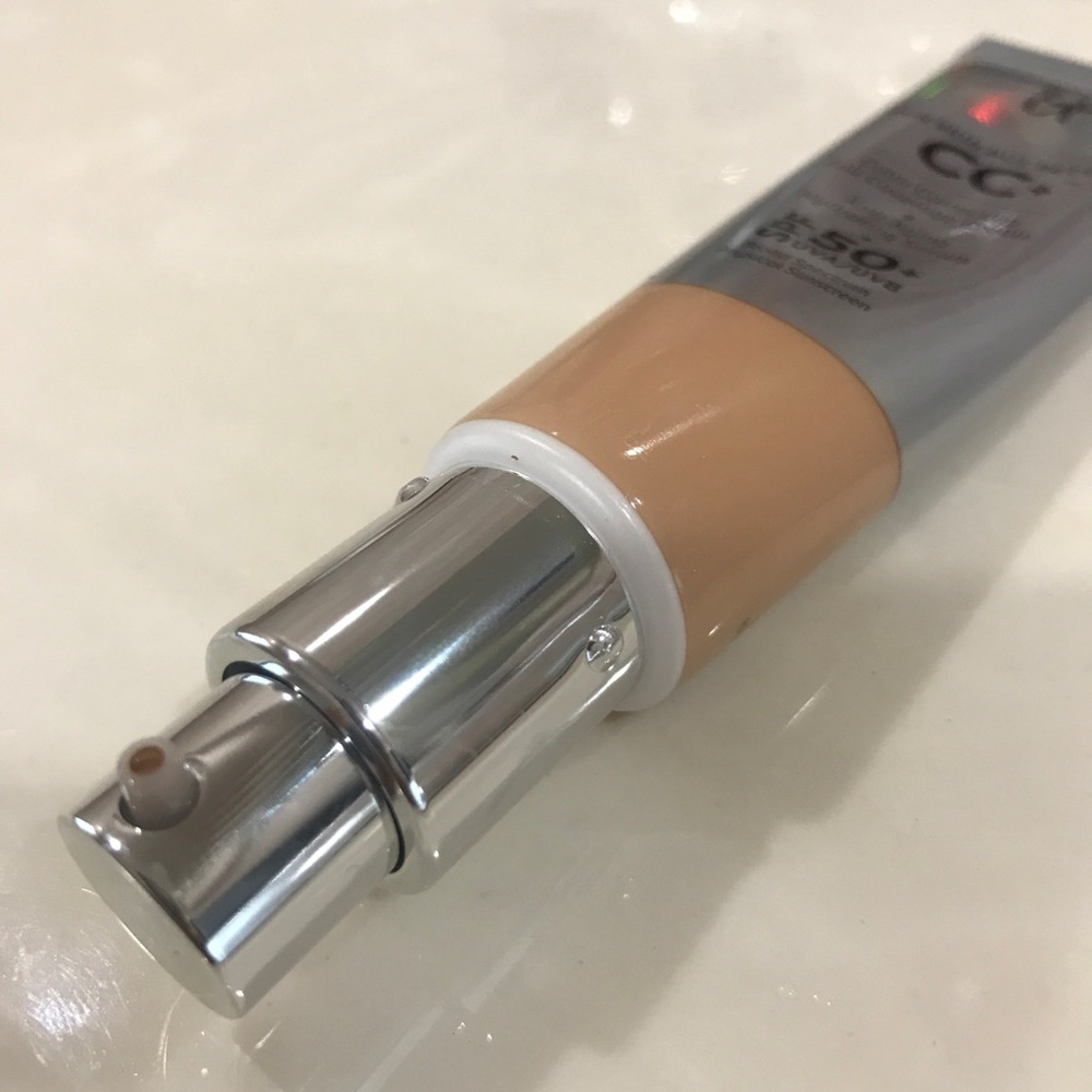 IT COSMETICS Color Correcting Cream